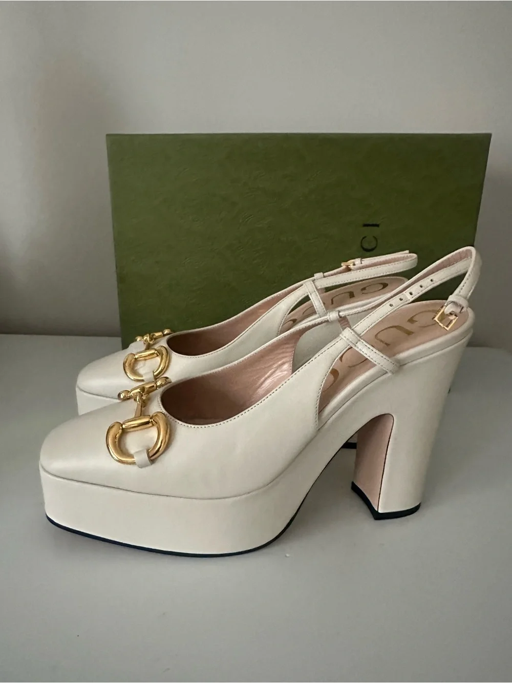 Gucci authentic new
